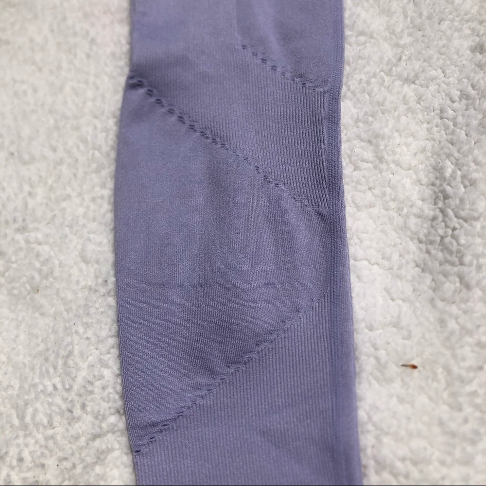 NWT Nike Sculpt Fit Light Purple Leggings - Picture 7 of 10